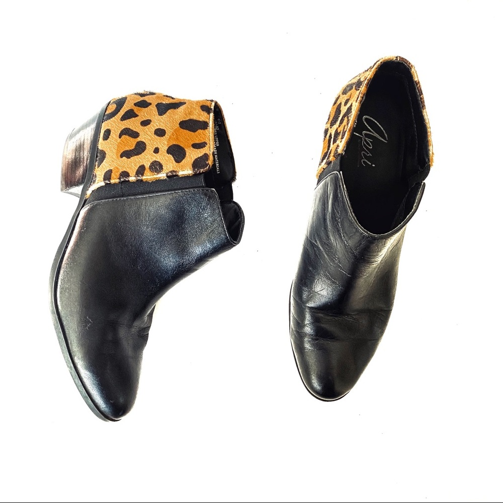Leather & Cheetah Pull On Booties, Sz 9